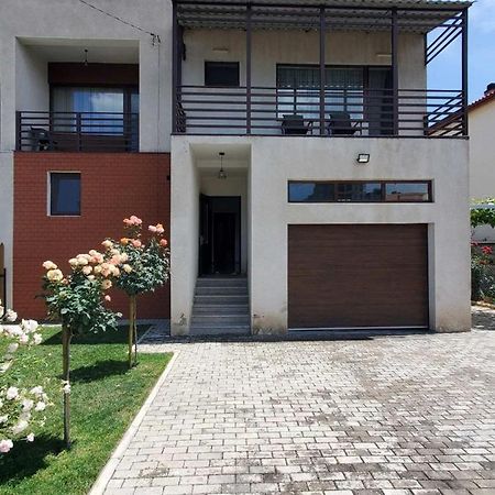 טביליסי Guesthouse Anna מראה חיצוני תמונה