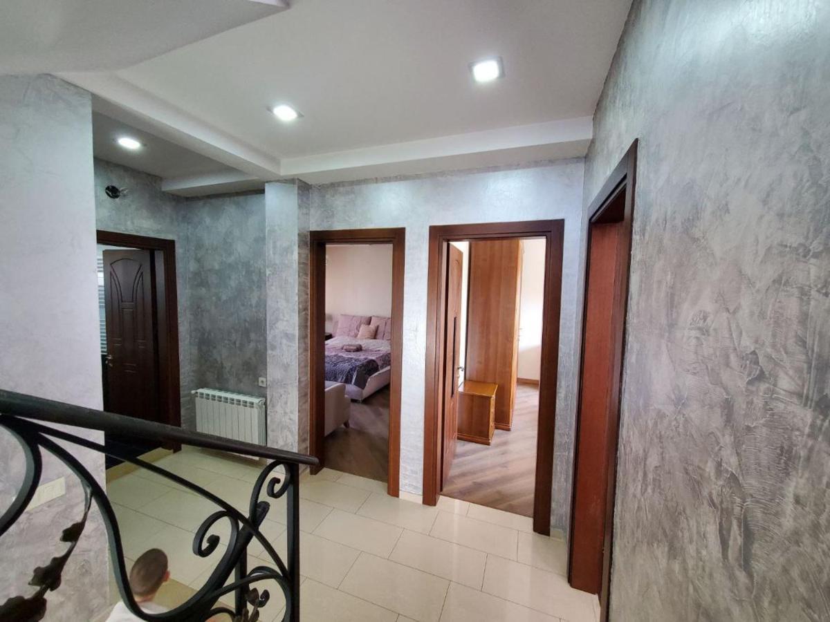 טביליסי Guesthouse Anna מראה חיצוני תמונה
