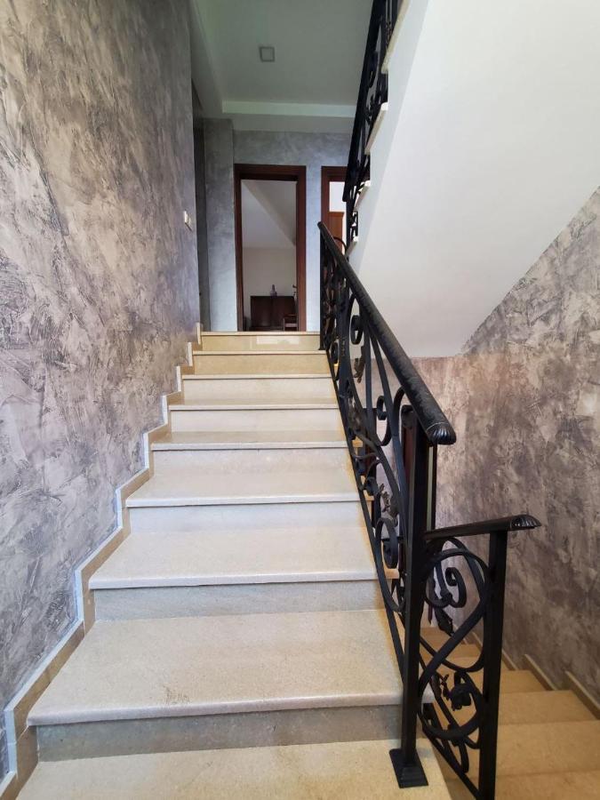טביליסי Guesthouse Anna מראה חיצוני תמונה