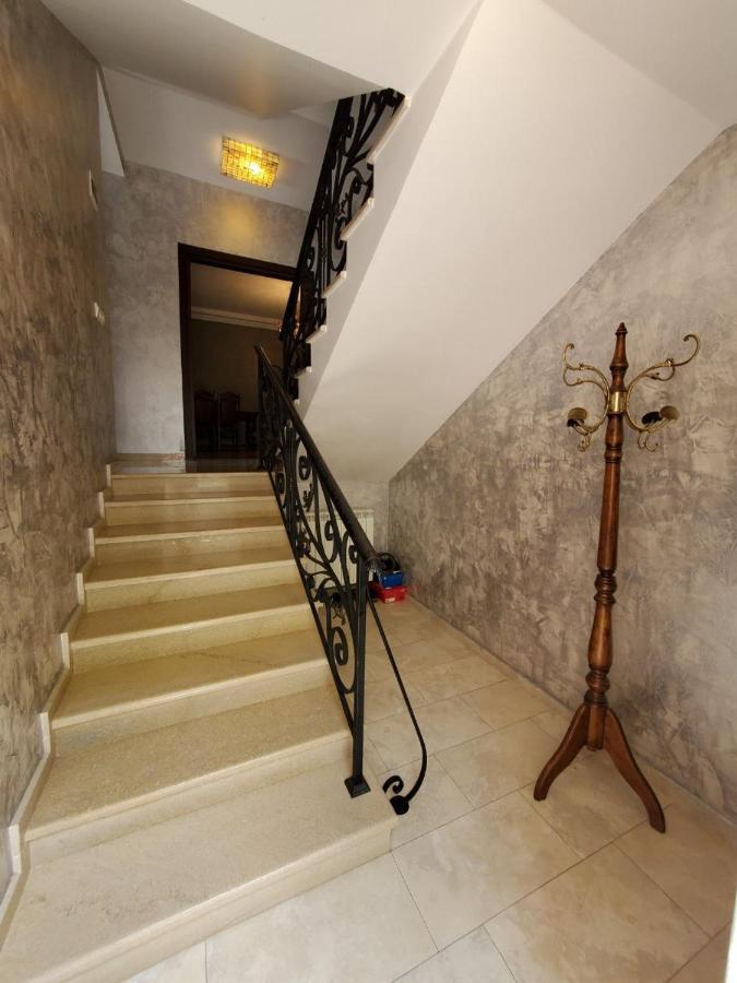 טביליסי Guesthouse Anna מראה חיצוני תמונה
